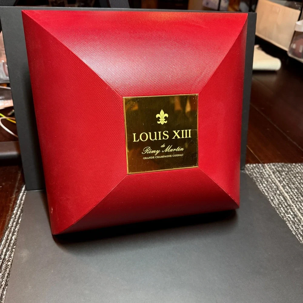 Louis XIII Remy Martin Empty Baccarat Crystal Decanter Set Red Box New Luxury